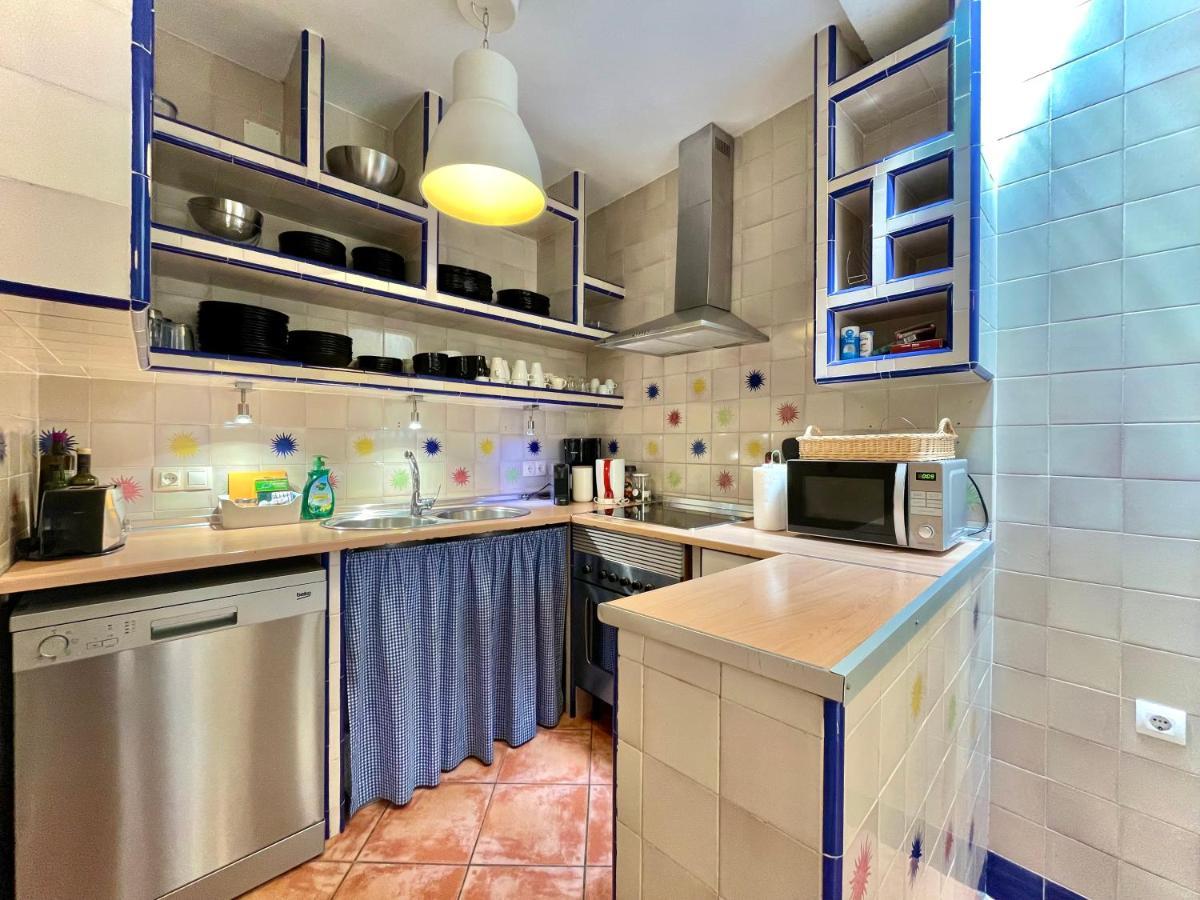 House -Rooftop&Jacuzzi -StayinСевилья Экстерьер фото